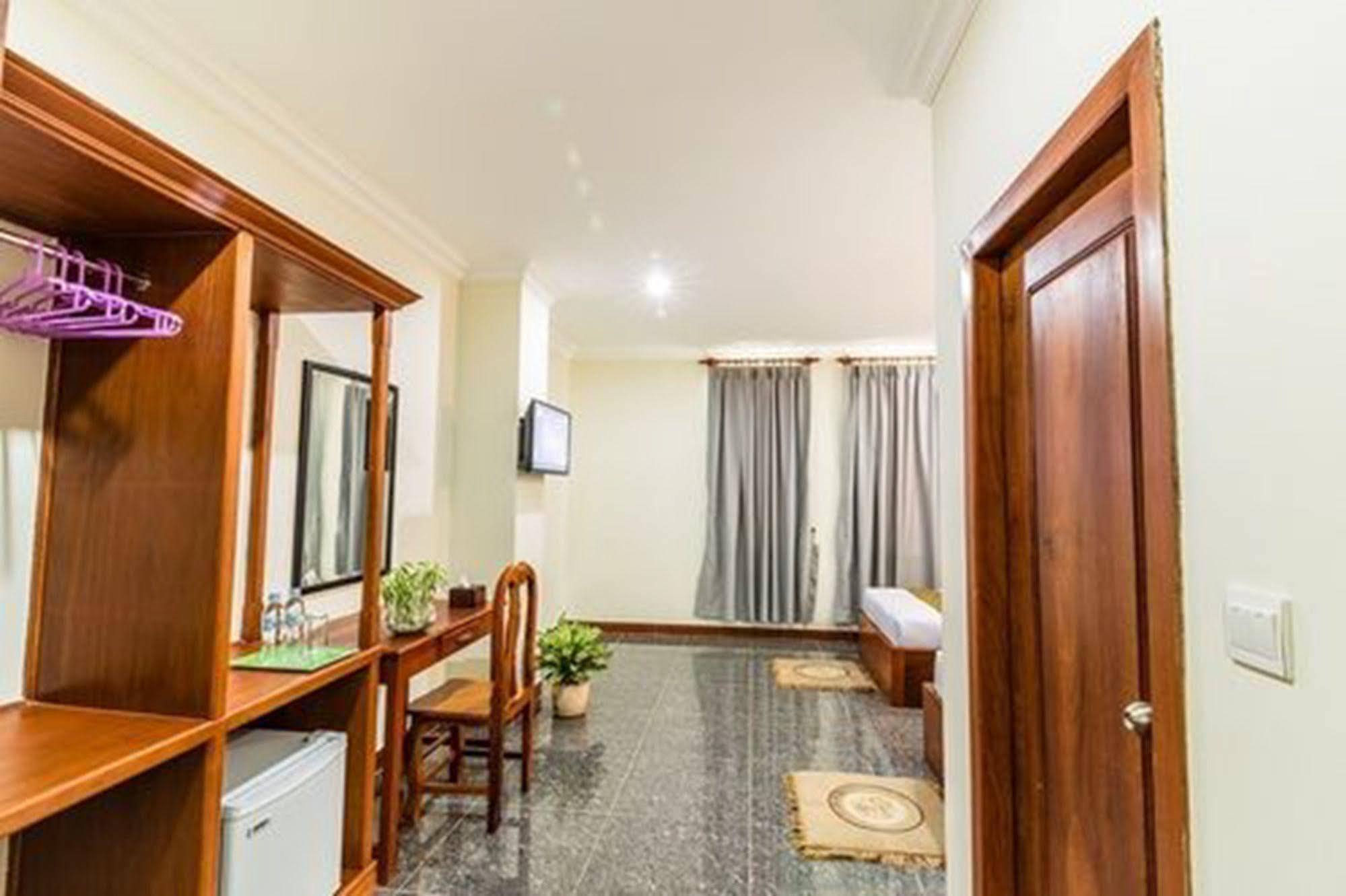 פנום פן Tan Tower Hotel מראה חיצוני תמונה
