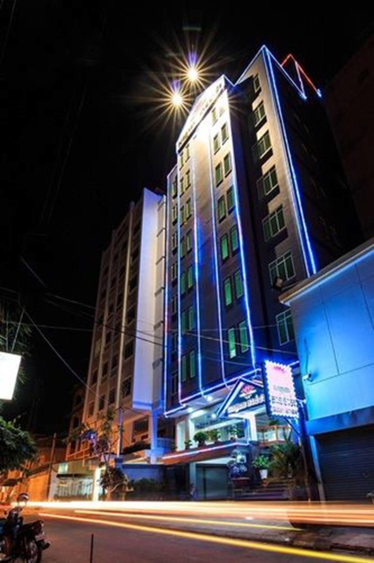פנום פן Tan Tower Hotel מראה חיצוני תמונה